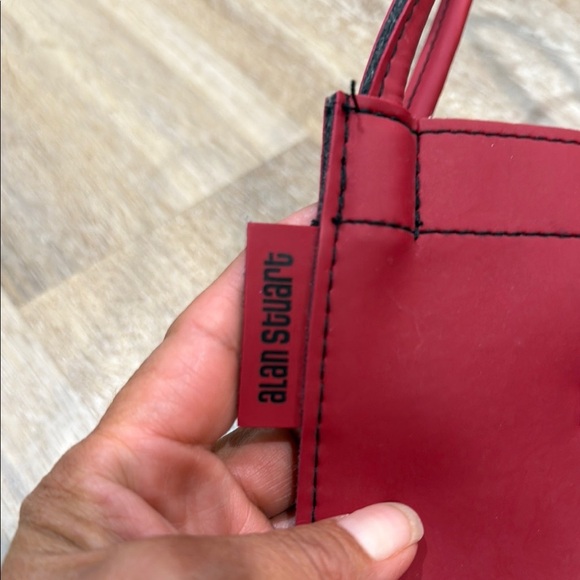 Alan Stuart Red Tote with Structured Design - Picture 2 of 7